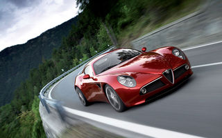 Alfa Romeo pregătește o versiune GTA a lui 8C Competizione