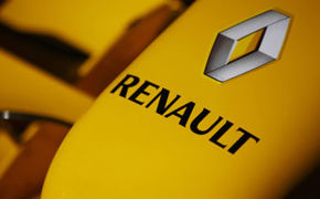 Renault vrea să ofere motoare şi pentru alte echipe în 2011