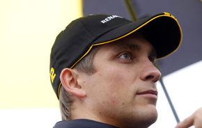 Renault: "Rezultatele lui Petrov depind de calificări"