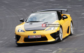 FOTO EXCLUSIV* : Lexus testează ediţia specială a lui LF-A pe Nurburgring