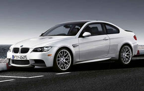 BMW a lansat un set de accesorii aerodinamice din carbon pentru M3