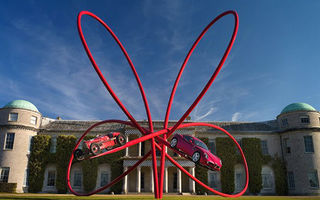 Alfa Romeo celebrează 100 de ani cu o sculptură şi 50 de modele istorice