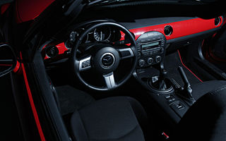 Test drive Mazda MX-5 SoftTop (2008) - Poza 16