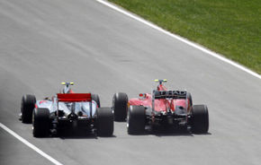 McLaren: "Alonso rămâne în cursa pentru titlu"