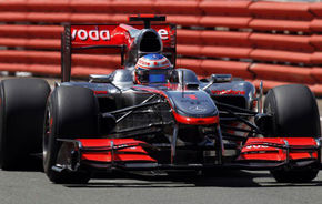 McLaren renunţă la noul sistem de evacuare