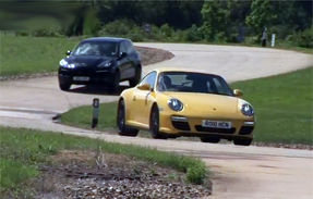 VIDEO: Autocar compară Porsche Cayenne Turbo cu 911 Carrera 4S