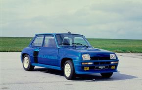Renault 5 Turbo împlineşte 30 de ani
