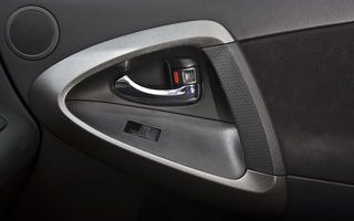 Test drive Toyota RAV4 (2010) - Poza 21