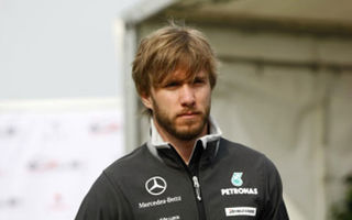Mercedes GP ar putea renunţa la serviciile lui Heidfeld