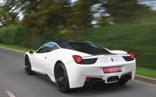Ferrari 458 Italia by Oakley atinge 100 de km/h în 3 secunde
