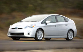 Japonia: Toyota Prius este lider la vânzări pentru a 15-a lună consecutivă