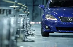 VIDEO: Reclamă în ritm de tobe pentru noul Lexus IS