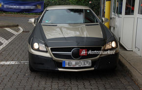 FOTO EXCLUSIV*: Primele imagini spion cu noul Mercedes-Benz SLK