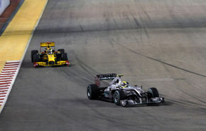 Renault renunţă la surclasarea Mercedes GP în clasament