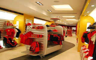 Ferrari Store Bucureşti aniversează un an de existenţă