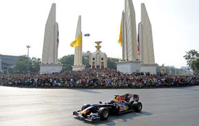 VIDEO: Webber a făcut o demonstraţie de F1 în Thailanda