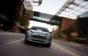 Ford vrea cinci modele electrice până în 2012