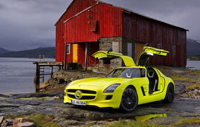 OFICIAL: Mercedes-Benz SLS AMG E-Cell va intra în producţie