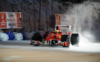 GALERIE FOTO: Badoer a pilotat un Ferrari F60 pe gheaţă