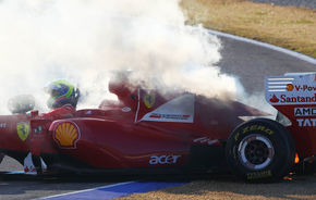 UPDATE: Monopostul Ferrari al lui Massa a luat foc la Valencia