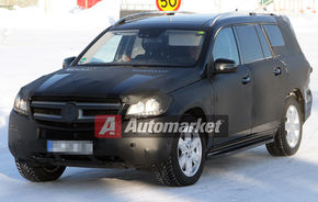 FOTO EXCLUSIV* : Mercedes testează noul GL