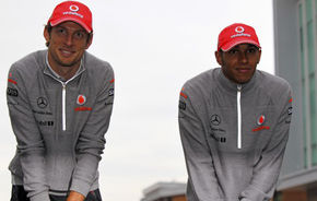 Hamilton şi Button, îngrijoraţi că McLaren este în urma rivalilor