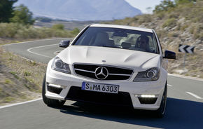 Motor V8 pentru versiunea AMG a noului Mercedes C-Klasse Coupe