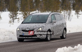 FOTO EXCLUSIV* : Opel testează noul Zafira