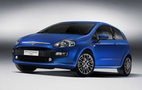 Fiat Punto 150: cadoul perfect pentru patrioţii italieni