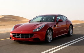 Românii care îşi cumpără un Ferrari FF vor beneficia de revizii gratuite timp de şapte ani