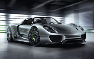 Doi români vor să cumpere cel mai scump Porsche din istorie: 918 Spyder
