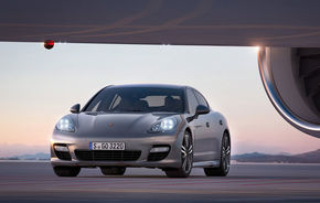 Porsche Panamera Hybrid şi Turbo S s-au lansat în România