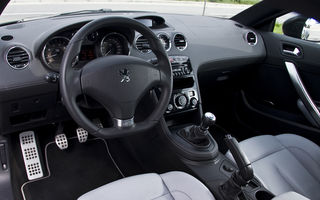 Test drive Peugeot RCZ (2009) - Poza 17
