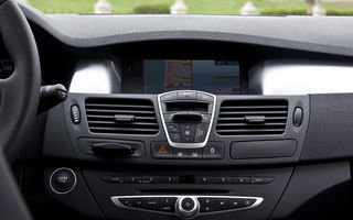 Test drive Renault Laguna Coupe (2008) - Poza 27