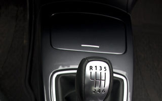 Test drive Renault Laguna Coupe (2008) - Poza 30