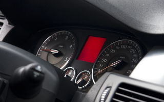 Test drive Renault Laguna Coupe (2008) - Poza 19