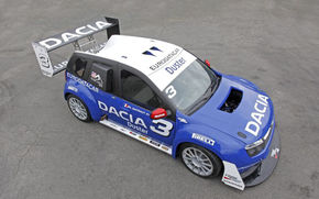 OFICIAL: Dacia a prezentat Duster No Limit, modelul cu care va urca la Pikes Peak