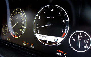 BMW va înlocui ceasurile de bord clasice cu LCD-uri
