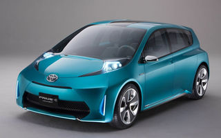 Toyota: "Nu vom transforma Prius într-un brand separat"