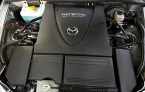 Viitoarele motoare rotative de la Mazda vor avea aprindere cu laser