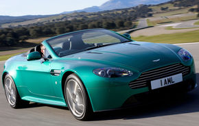 Aston Martin a primit finanţare pentru urmaşii lui DB9, Vantage şi Rapide