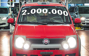 Actualul Fiat Panda a ajuns la 2 milioane de unităţi produse