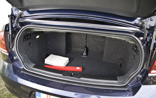Test drive Volkswagen Golf Cabriolet (2011-2013) - Poza 34