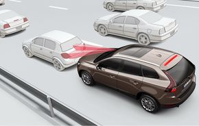 STUDIU: Sistemele de siguranţă de la Volvo reduc numărul de accidente