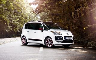 Test drive Citroen C3 Picasso (2008-2013) - Poza 2