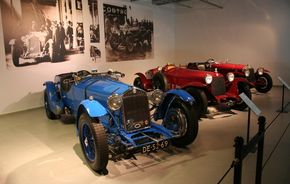 REPORTAJ: Muzeul Louwman - Am retrăit 10 frânturi din istoria automobilului