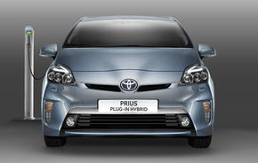 Toyota a prezentat la Frankfurt noul Prius Plug-in