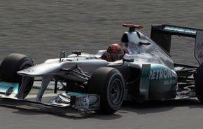 Brawn: "Mercedes va lupta pentru titlu în 2013"