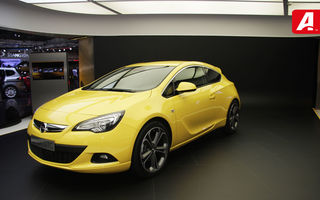 FRANKFURT 2011 LIVE: Astra GTC a electrizat standul Opel
