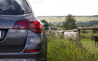 Test drive Opel Astra Sports Tourer (2010-2012) - Poza 18